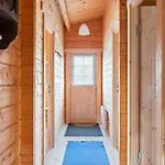 Charming Timber House With Sauna Near *