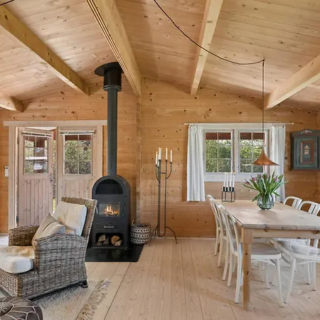 Houten Met Sauna Bij Vakantiehuis Stege