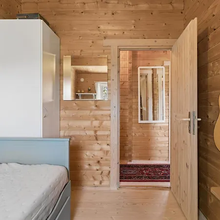 Houten Met Sauna Bij Vakantiehuis