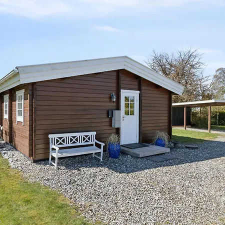 Houten Met Sauna Bij Vakantiehuis Stege