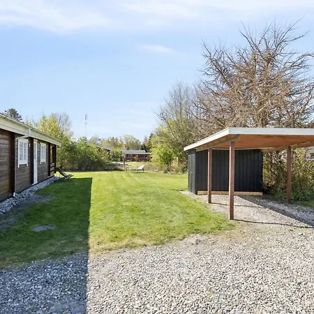 Houten Met Sauna Bij Vakantiehuis Stege