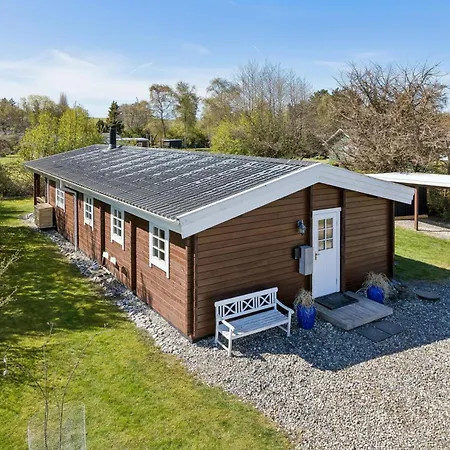 Vakantiehuis Houten Met Sauna Bij