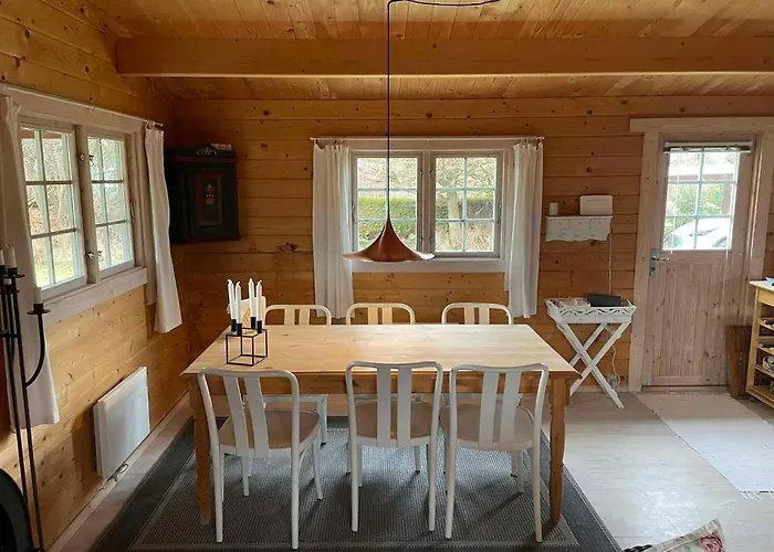 Charming Timber House With Sauna Near بيت للعطل شتايغ
