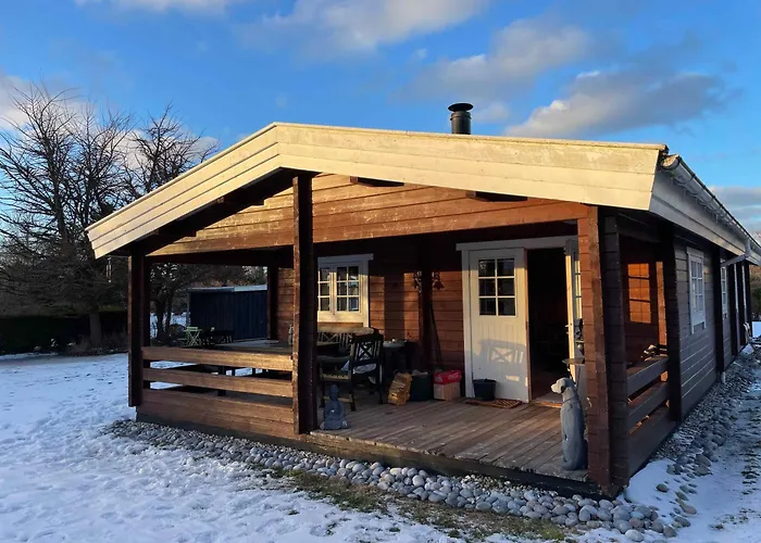 Charming Timber House With Sauna Near * 스테지